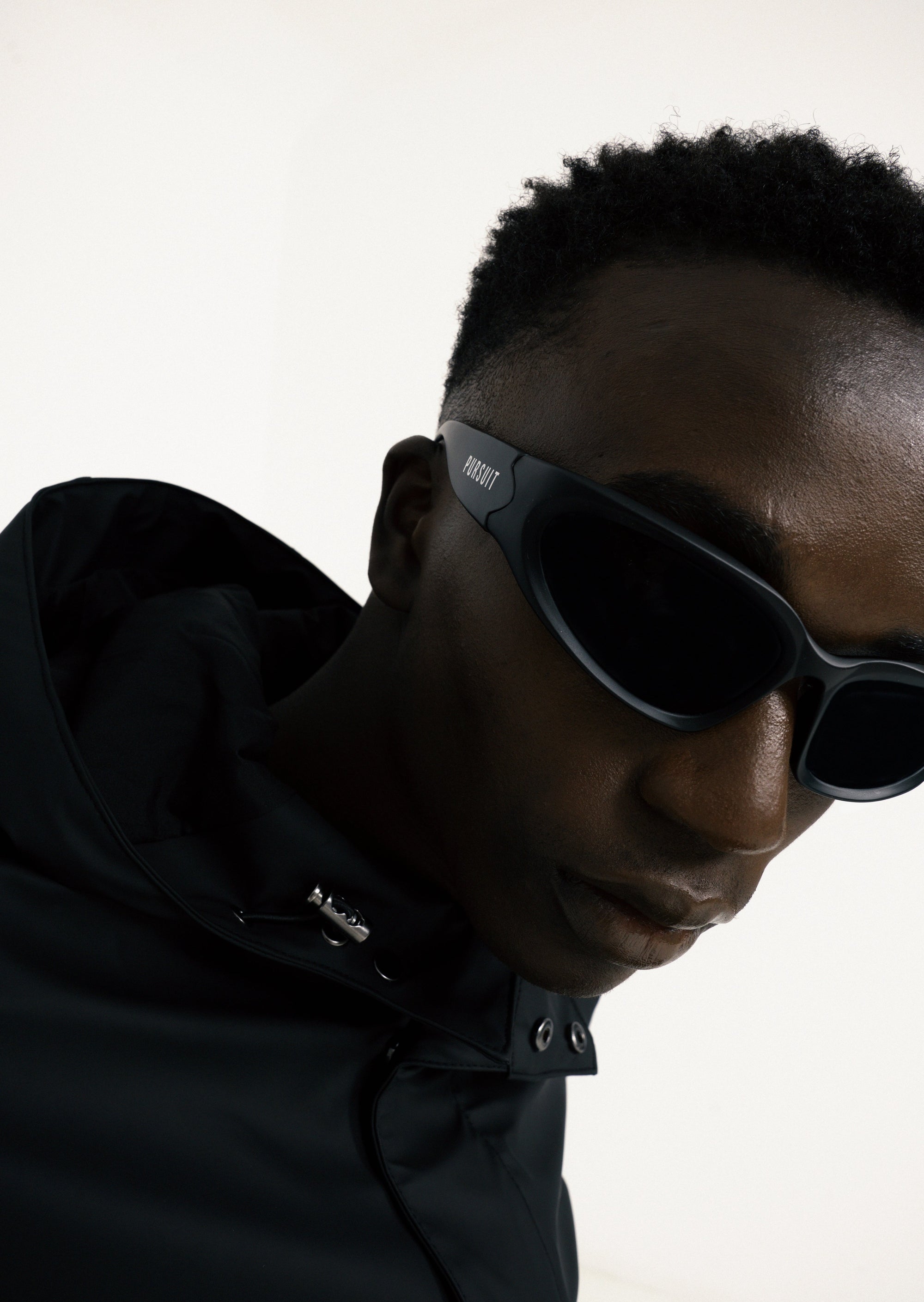 VISION BLACK